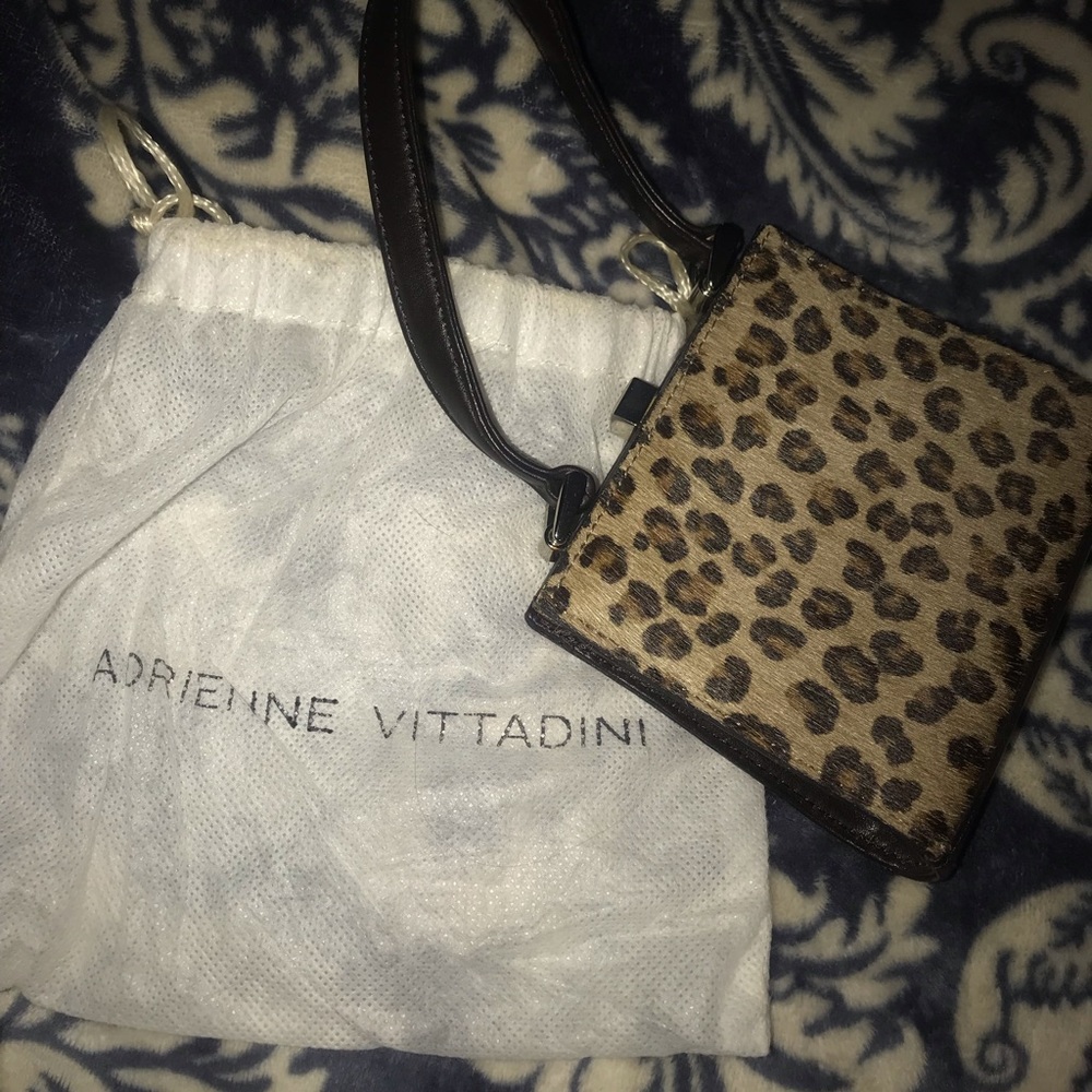 Small leopard wristlet